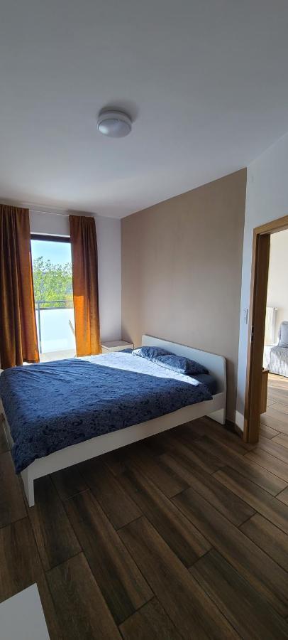 Wellsituated 1 Bedroom Condo In Warsaw Freeparking Dış mekan fotoğraf